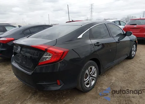 2017 Honda Civic Lx z USA, uszkodzony, nr VIN 19XFC2F54HE025079